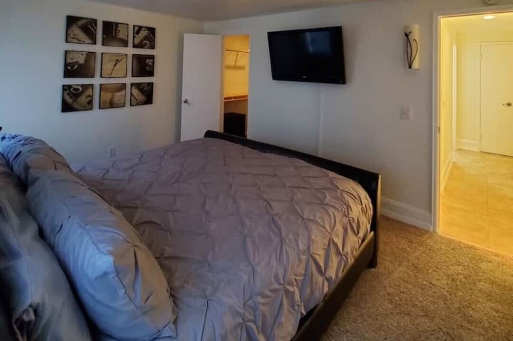 Photo of Bedroom in Mitchell