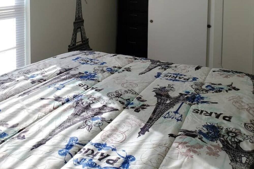 Photo of Bedroom in Mitchell