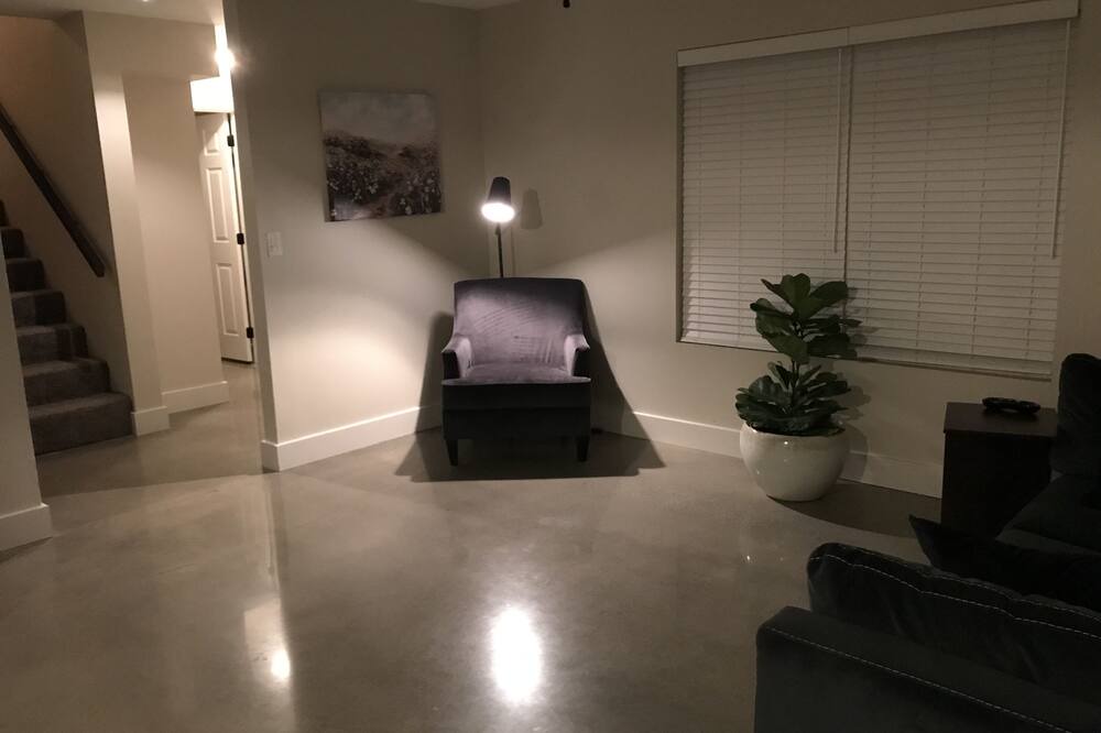 Photo of Bedroom in Carbondale