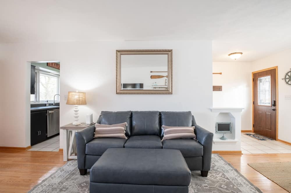 Photo of Livingroom in North Pekin