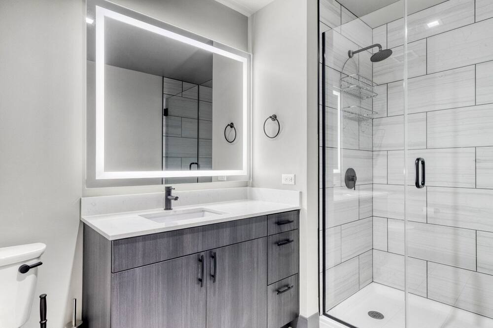 Photo of Bathroom in Near West Side