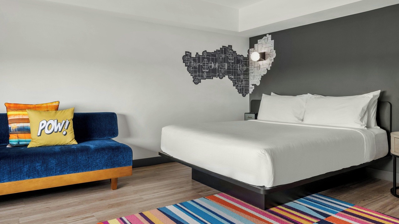 Photo of Bedroom in Rolling Meadows