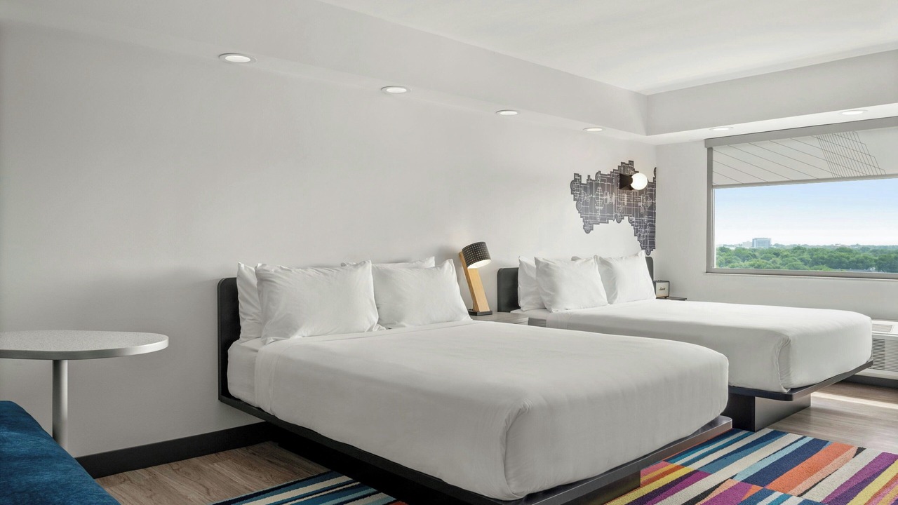 Photo of Bedroom in Rolling Meadows