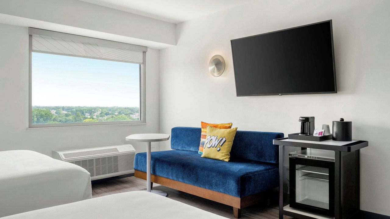 Photo of Bedroom in Rolling Meadows