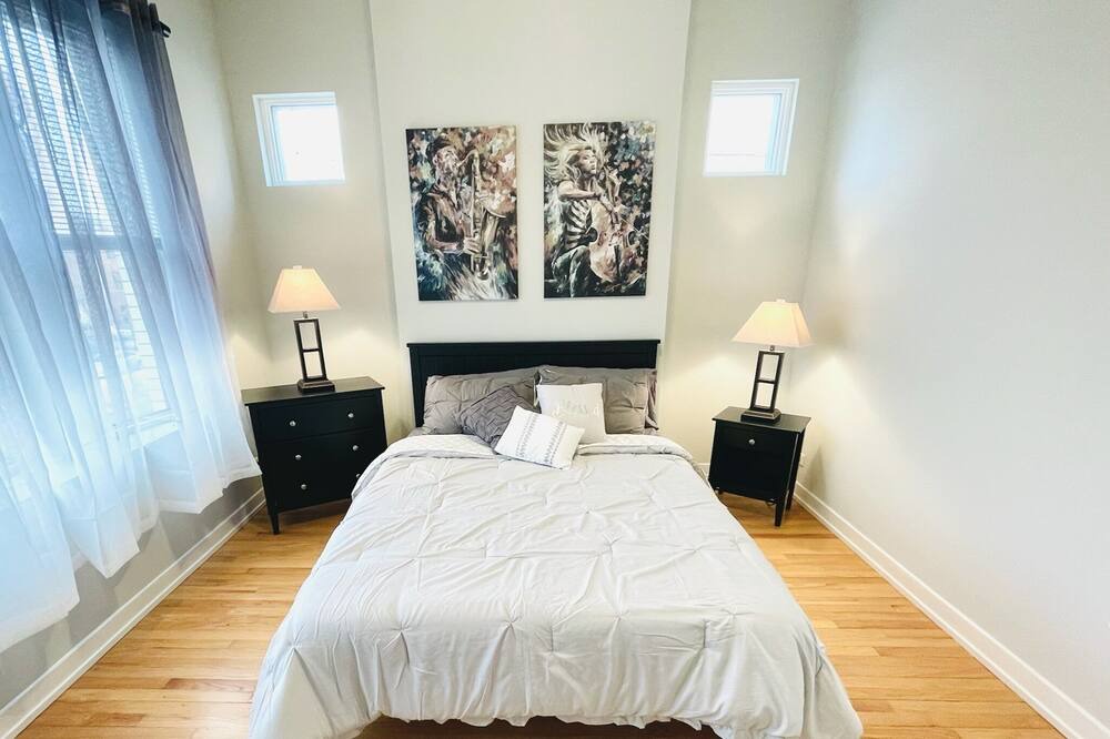 Photo of Bedroom in Tri-Taylor