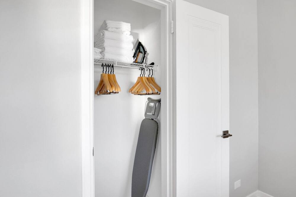 Photo of Bedroom in Evanston