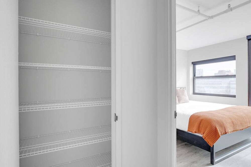 Photo of Bedroom in Illinois Medical District