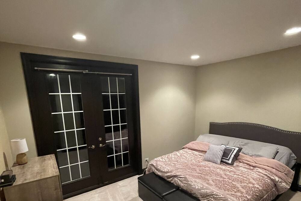 Photo of Bedroom in Willowbrook
