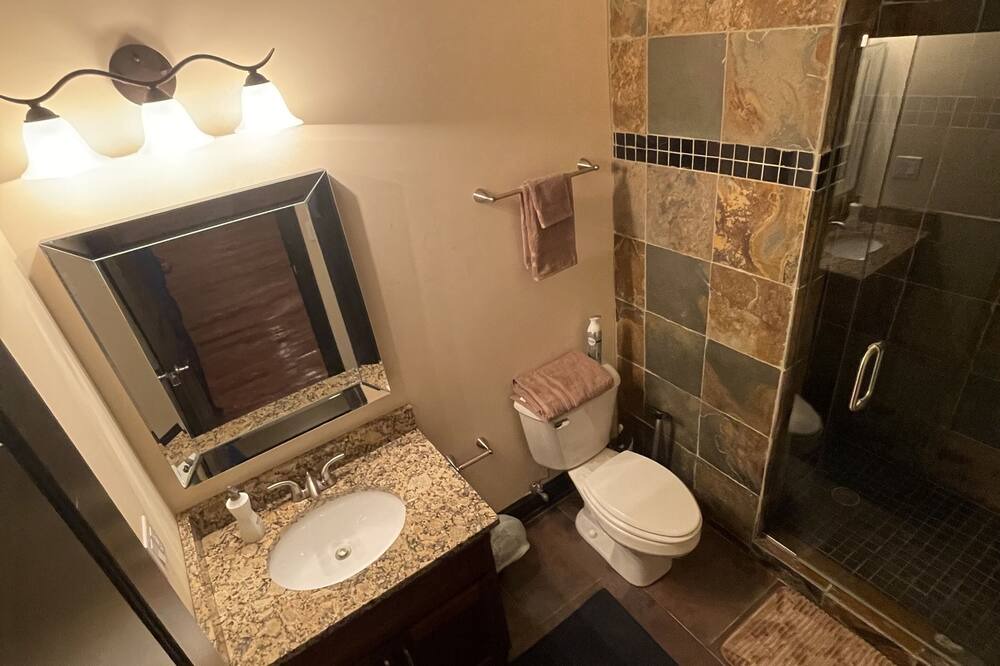 Photo of Bathroom in Willowbrook