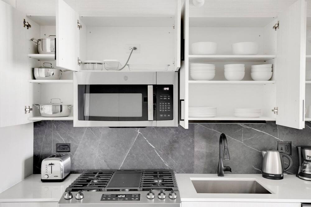 Photo of Kitchen in Illinois Medical District