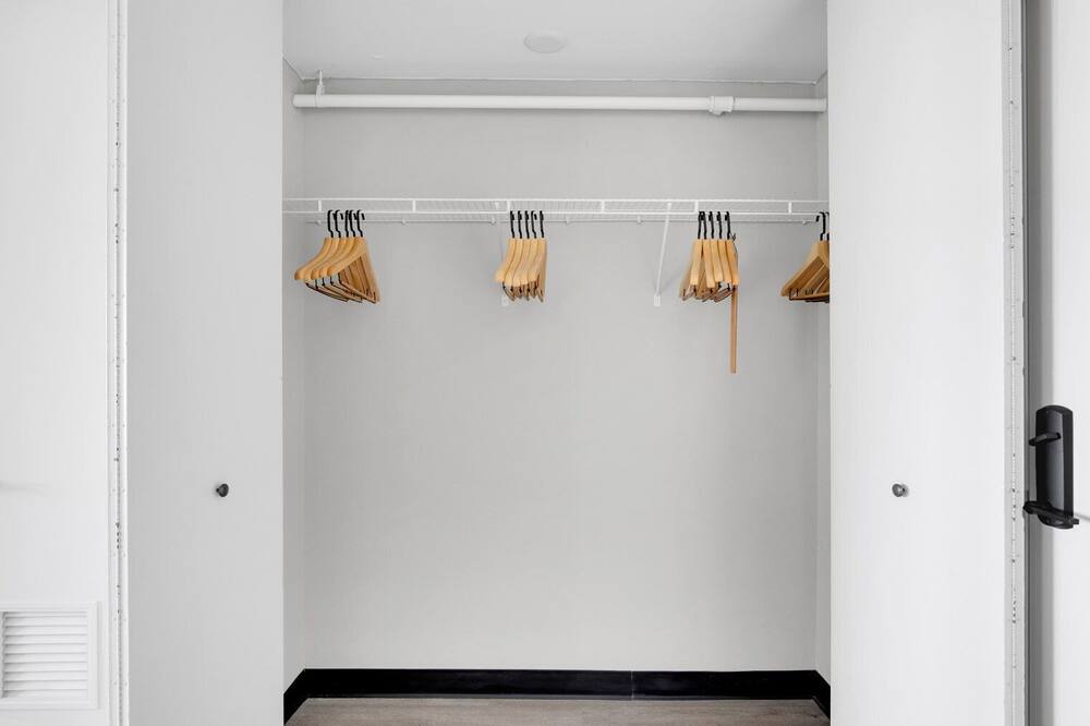 Photo of Bedroom in Illinois Medical District