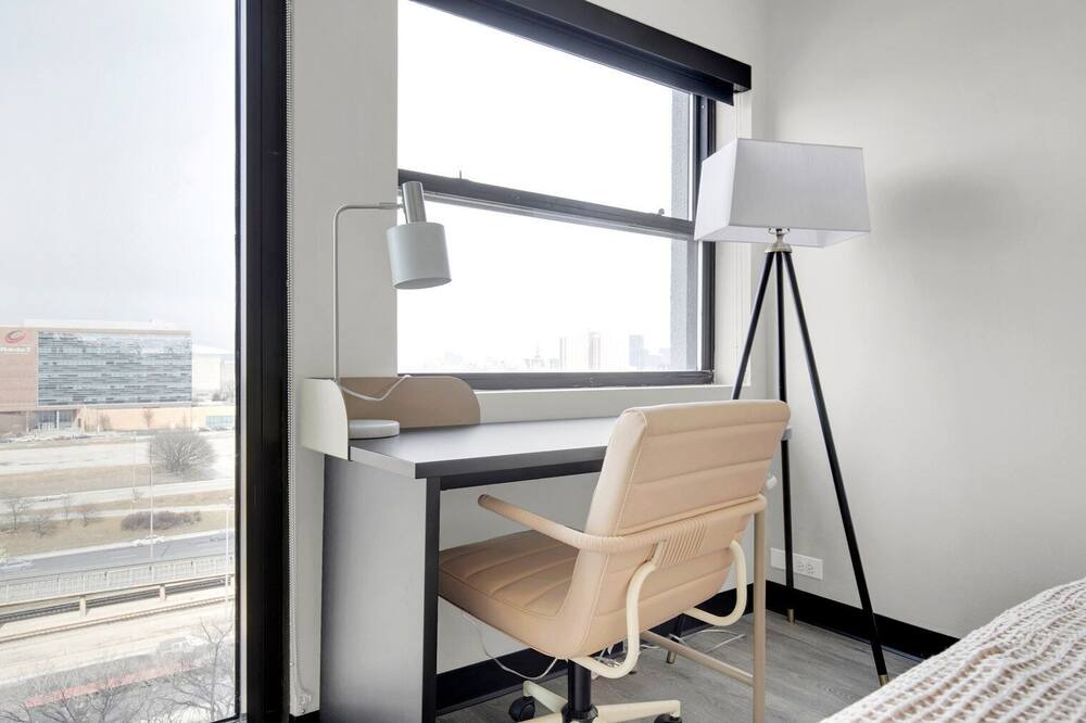 Photo of Bedroom in Illinois Medical District