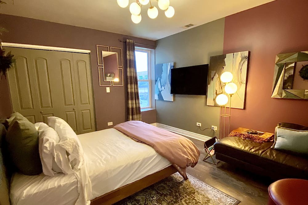 Photo of Bedroom in Grand Boulevard