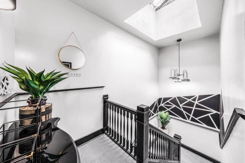 Photo of Bedroom in Grand Boulevard