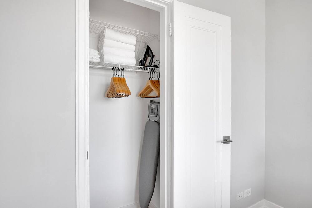 Photo of Bedroom in Evanston