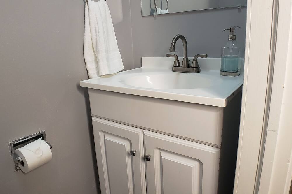 Photo of Bathroom in Yorkville