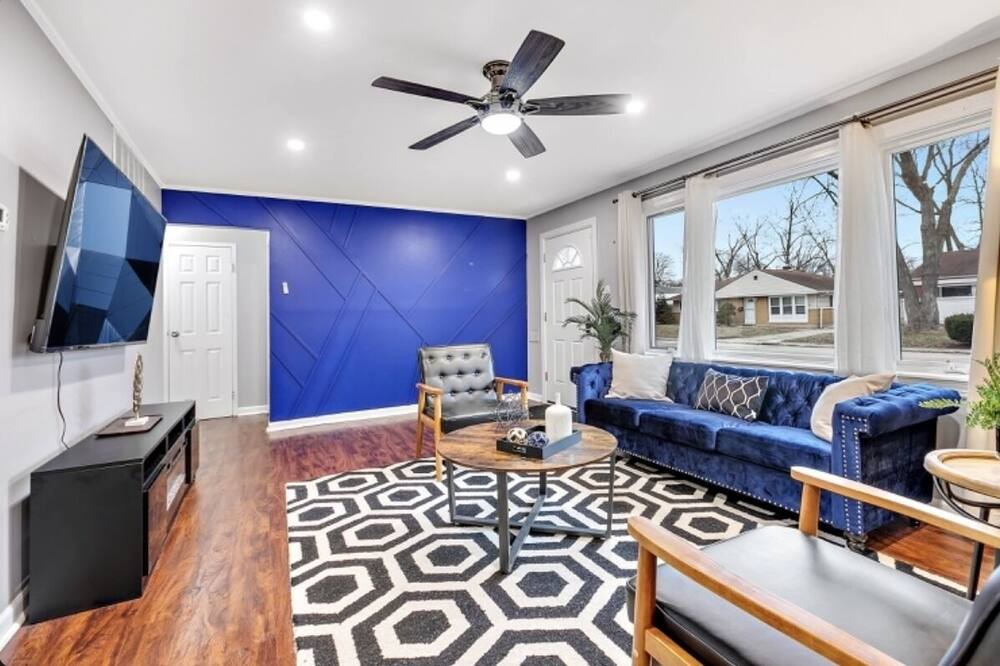 Photo of Livingroom in University Park
