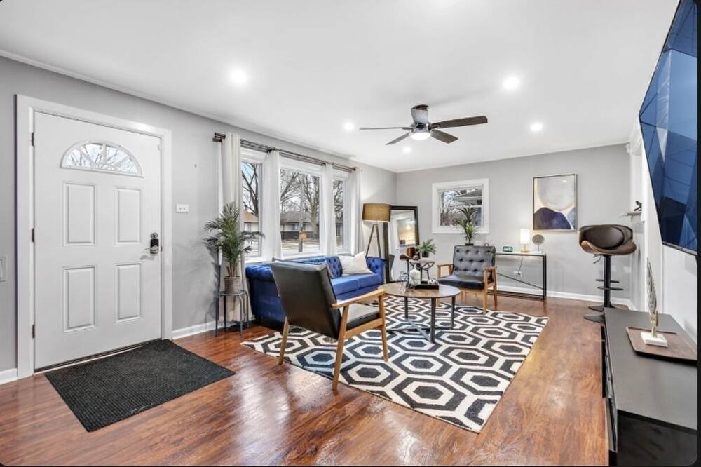 Photo of Livingroom in University Park