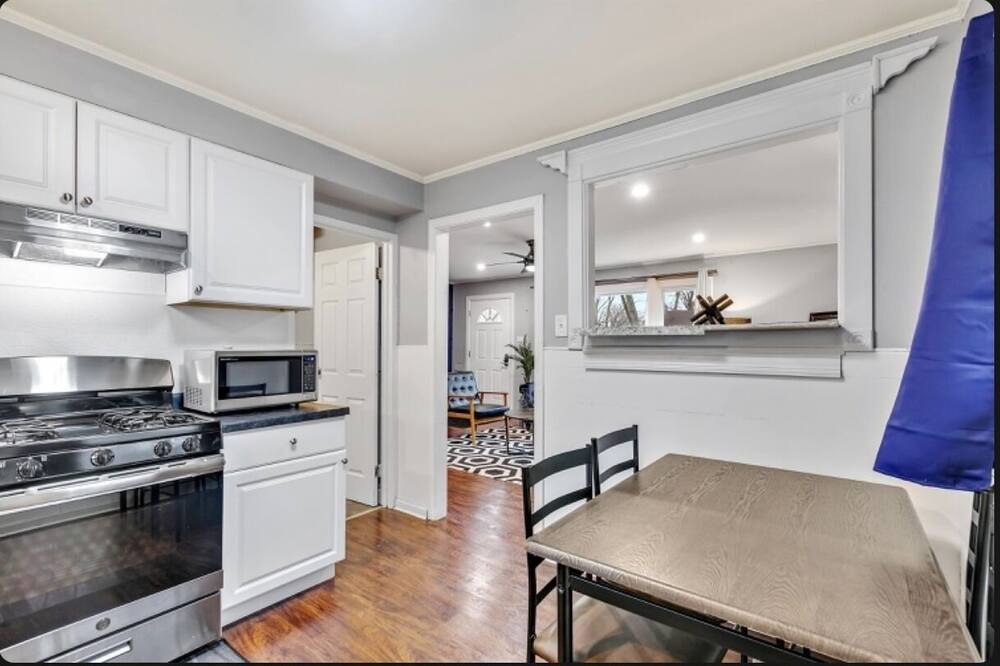 Photo of Kitchen in University Park
