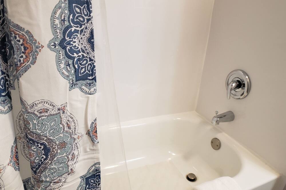 Photo of Bathroom in Yorkville