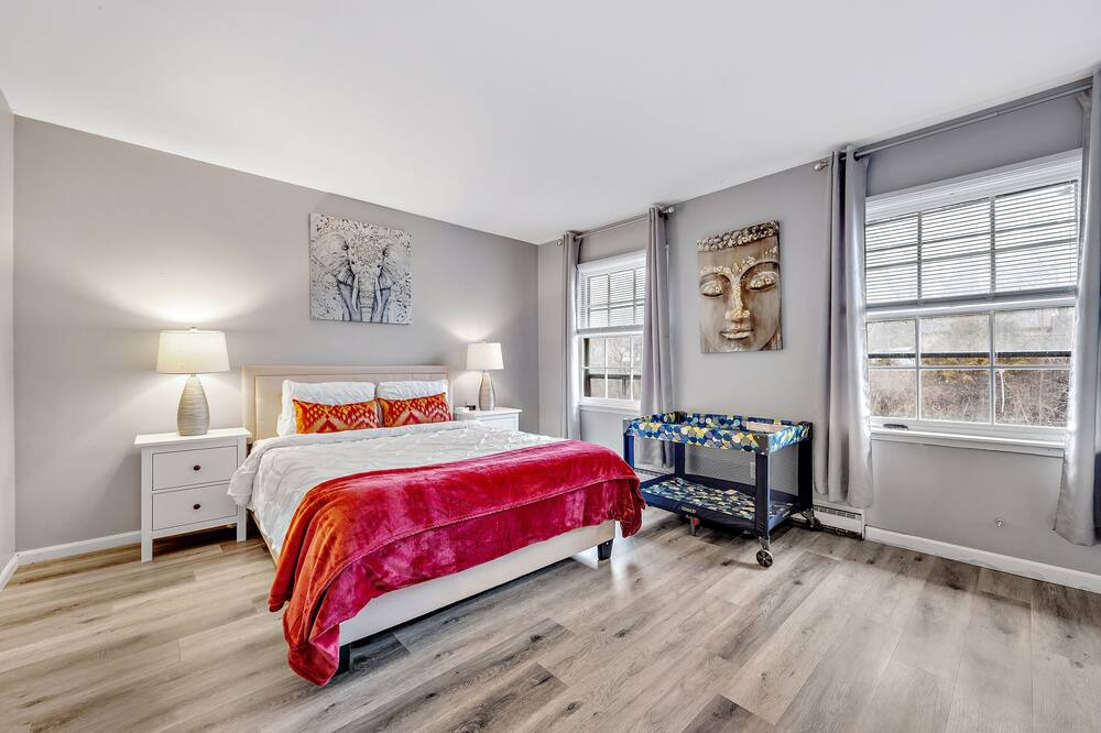 Photo of Bedroom in Yorkville