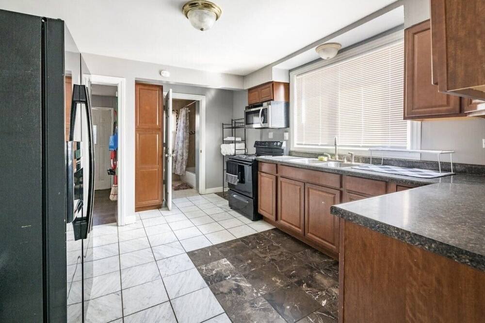 Photo of Kitchen in Evergreen Park