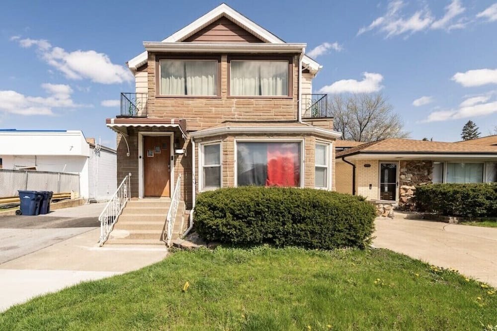 Photo of Outdoor in Evergreen Park