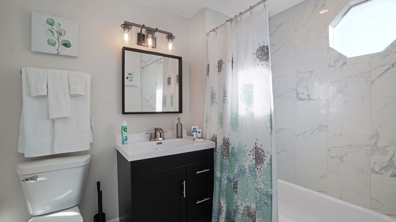 Photo of Bathroom in Elmhurst