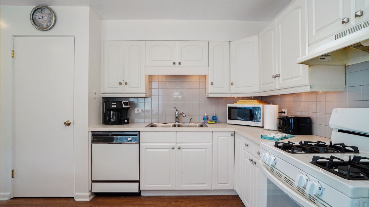 Photo of Kitchen in Elmhurst