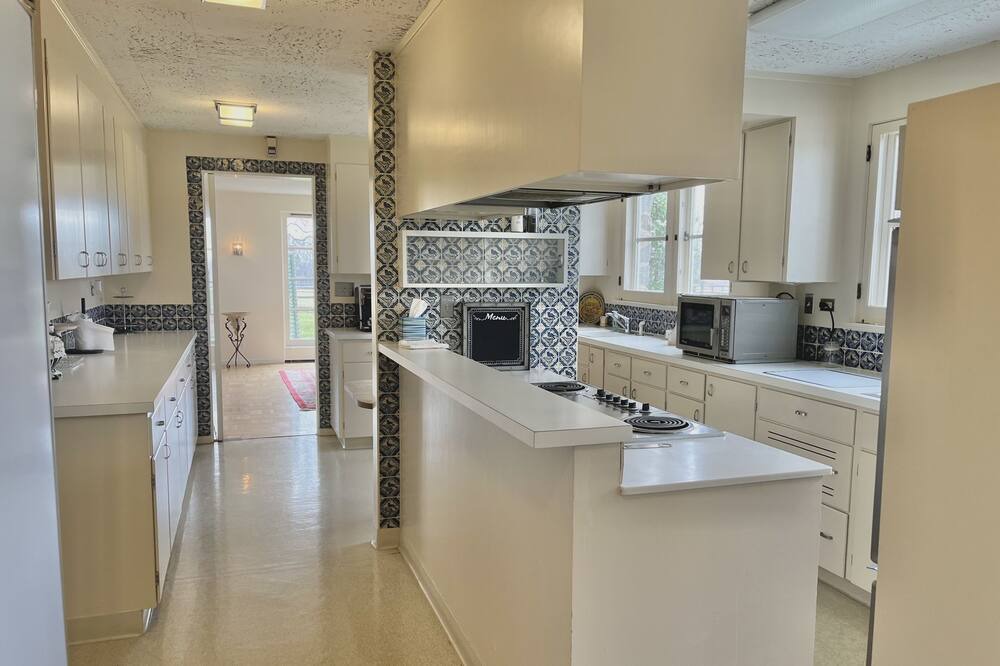 Photo of Kitchen in Russell