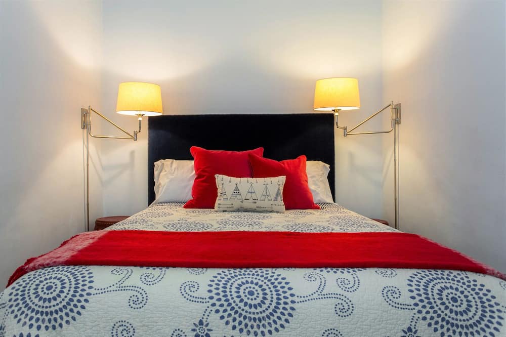 Photo of Bedroom in Bucktown