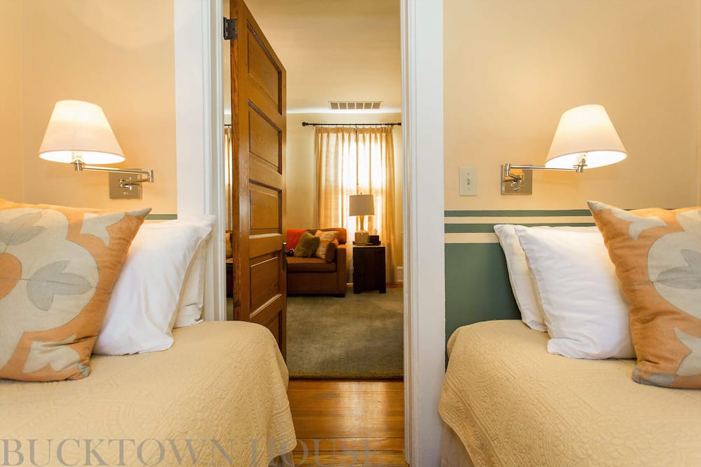 Photo of Bedroom in Bucktown