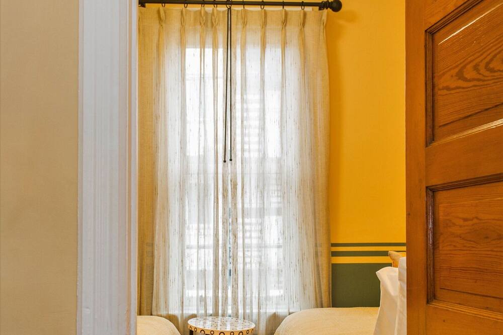 Photo of Bedroom in Bucktown