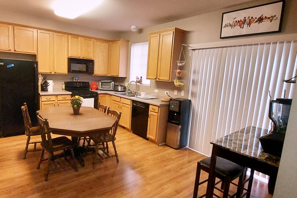 Photo of Kitchen in Gilberts