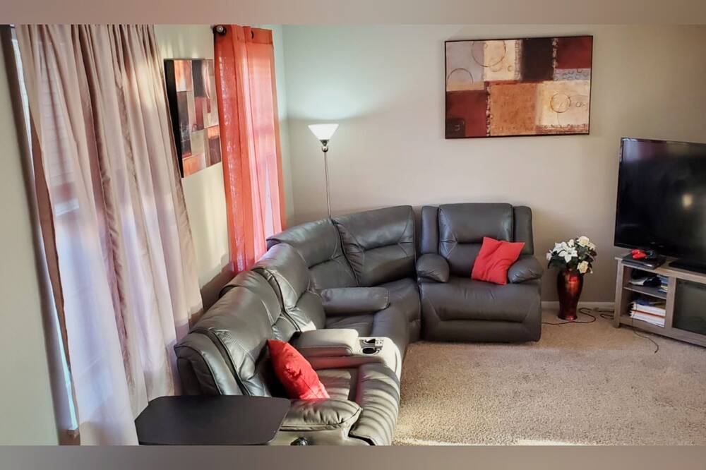 Photo of Livingroom in Gilberts