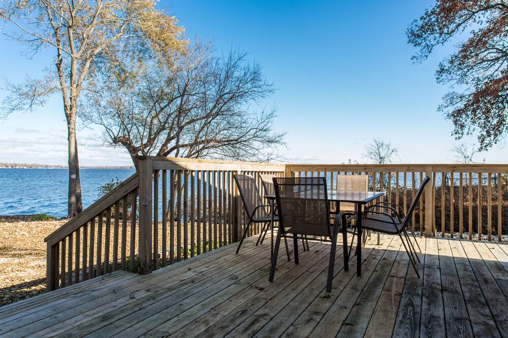 Photo of Patio Balcony in Fox Lake