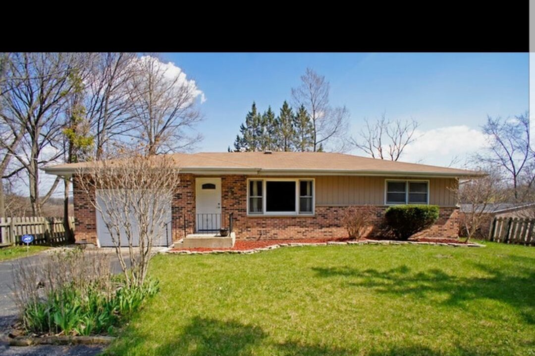 Photo of Outdoor in Pistakee Highlands