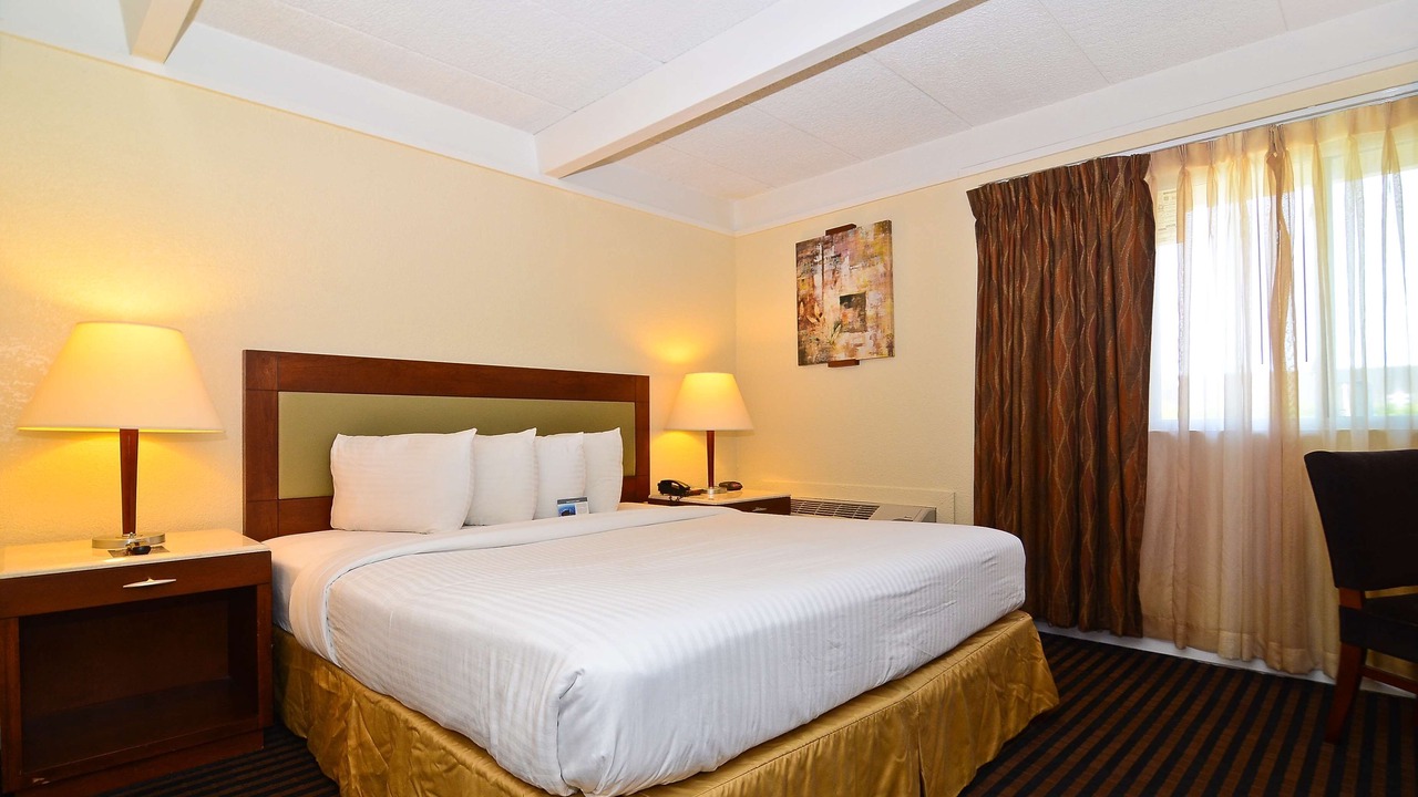 Photo of Bedroom in Elgin