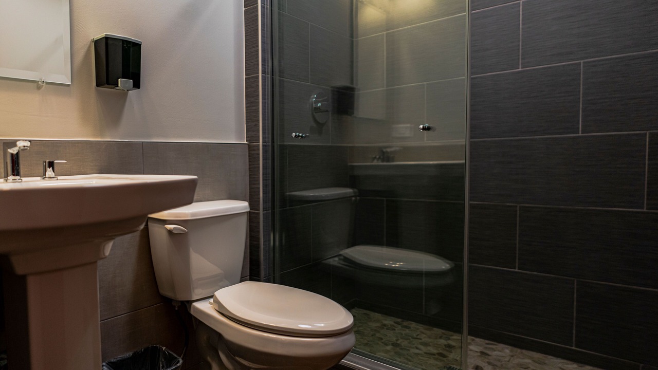 Photo of Bathroom in Park West