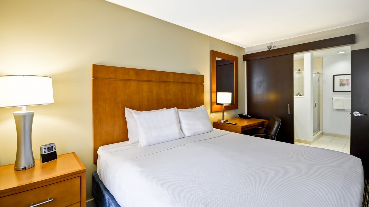 Photo of Bedroom in Warrenville