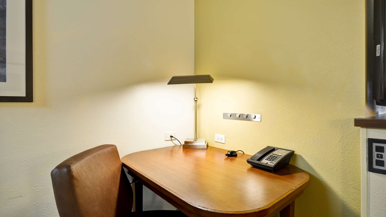 Photo of Bedroom in Warrenville