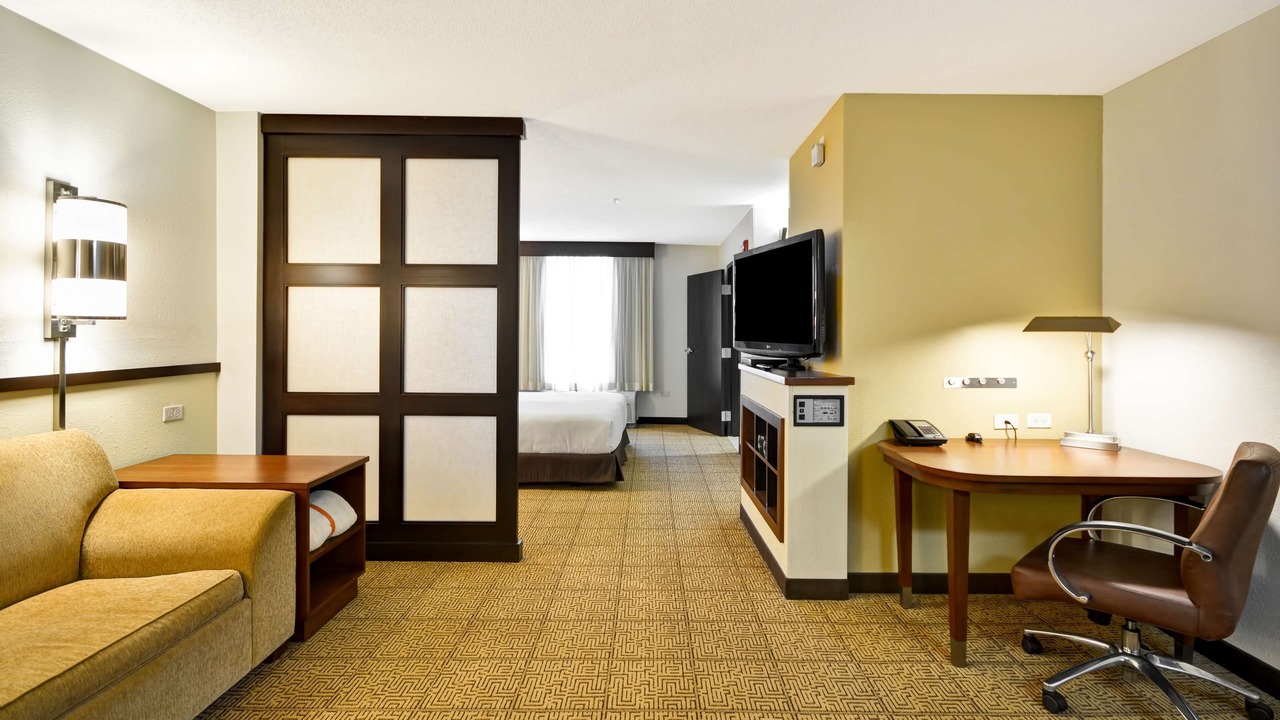 Photo of Bedroom in Warrenville