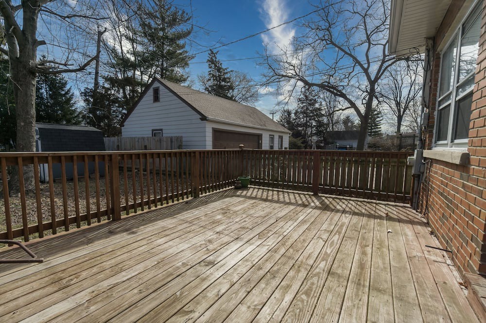 Photo of Outdoor in Addison