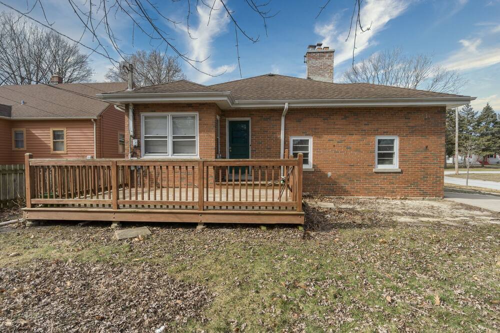 Photo of Outdoor in Addison