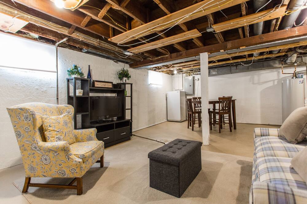 Photo of Livingroom in Fox Lake