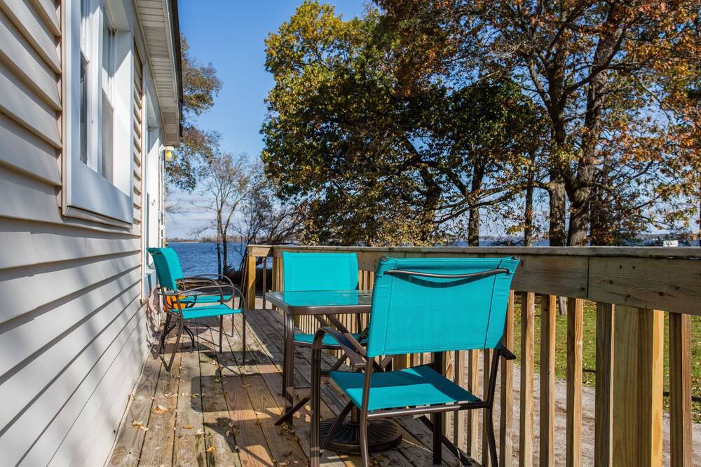 Photo of Patio Balcony in Fox Lake