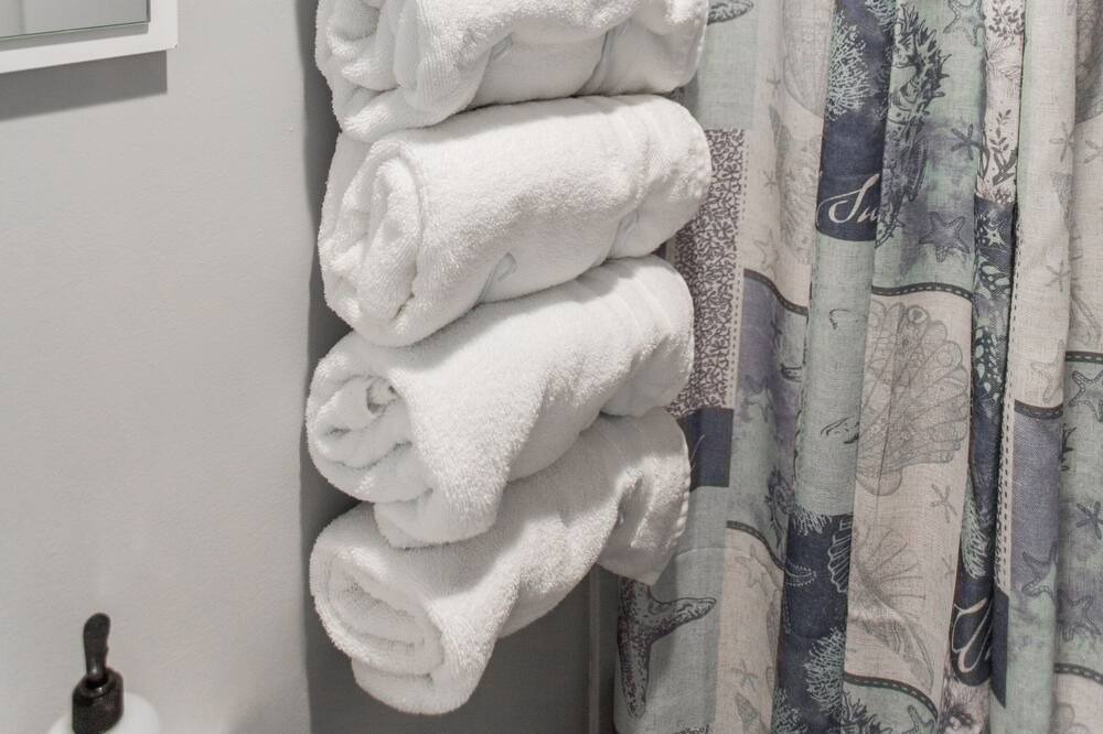 Photo of Bathroom in Fox Lake