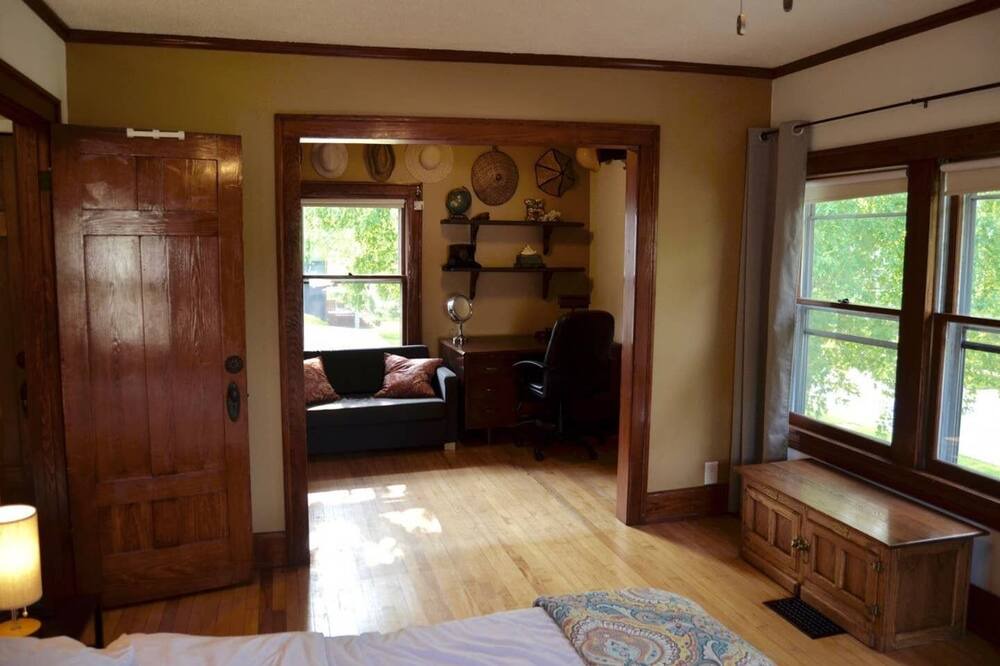 Photo of Bedroom in West Chicago