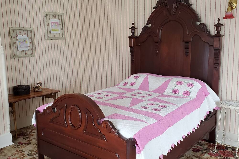 Photo of Bedroom in Springfield