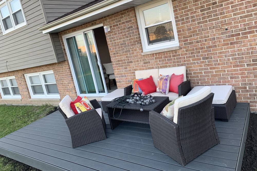 Photo of Patio Balcony in Country Club Hills